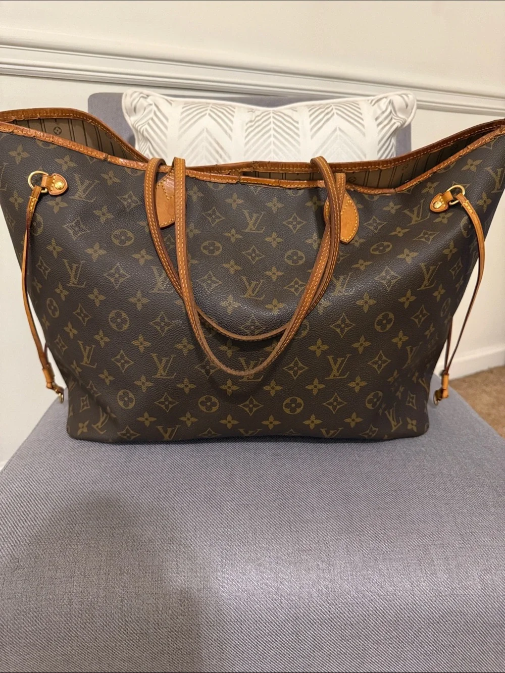 Louis Vuitton Monogram Canvas Tote with Vachetta Trim